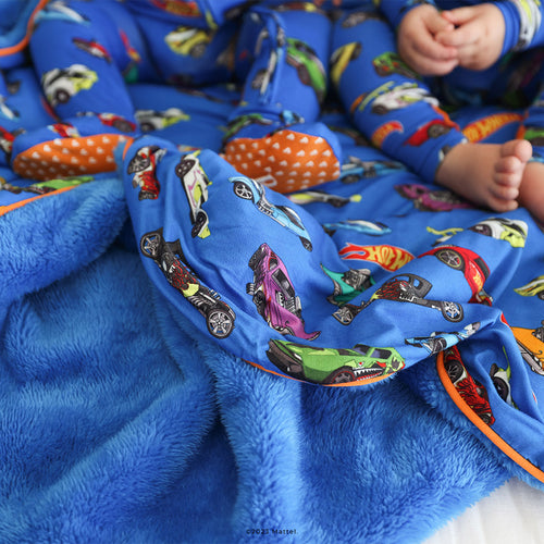 Hot Wheels™ Luxe Plush Patoo® Blanket