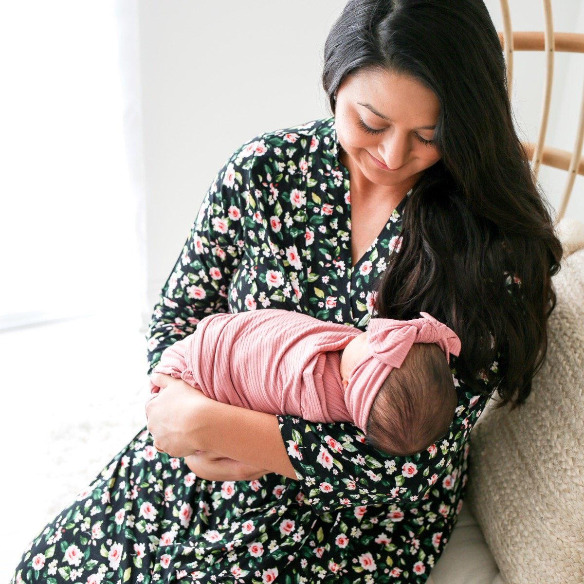 How to Style an Infant Mommy & Me Photoshoot