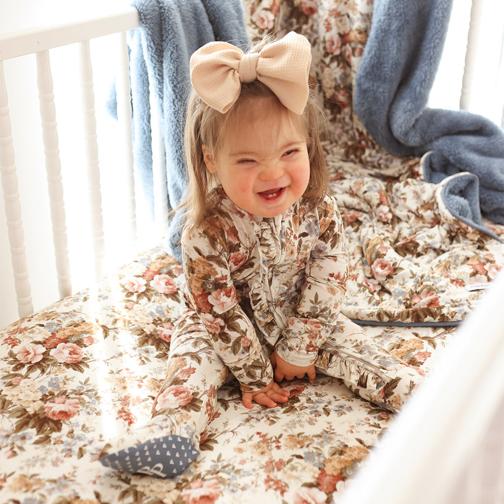 Floral White Baby Crib Sheet Dauphine