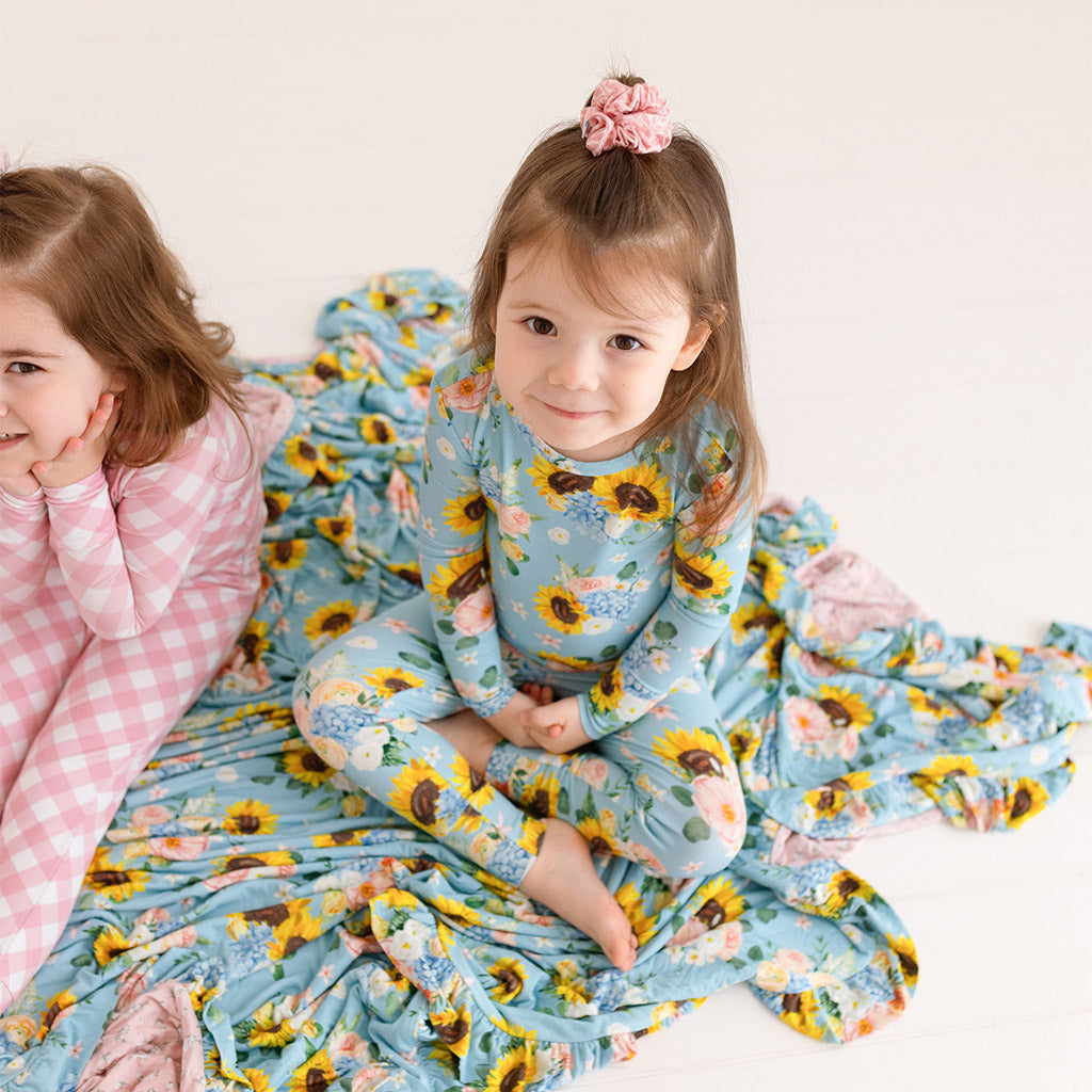 Posh Peanut Arev sunflower on sale pajama set 3T