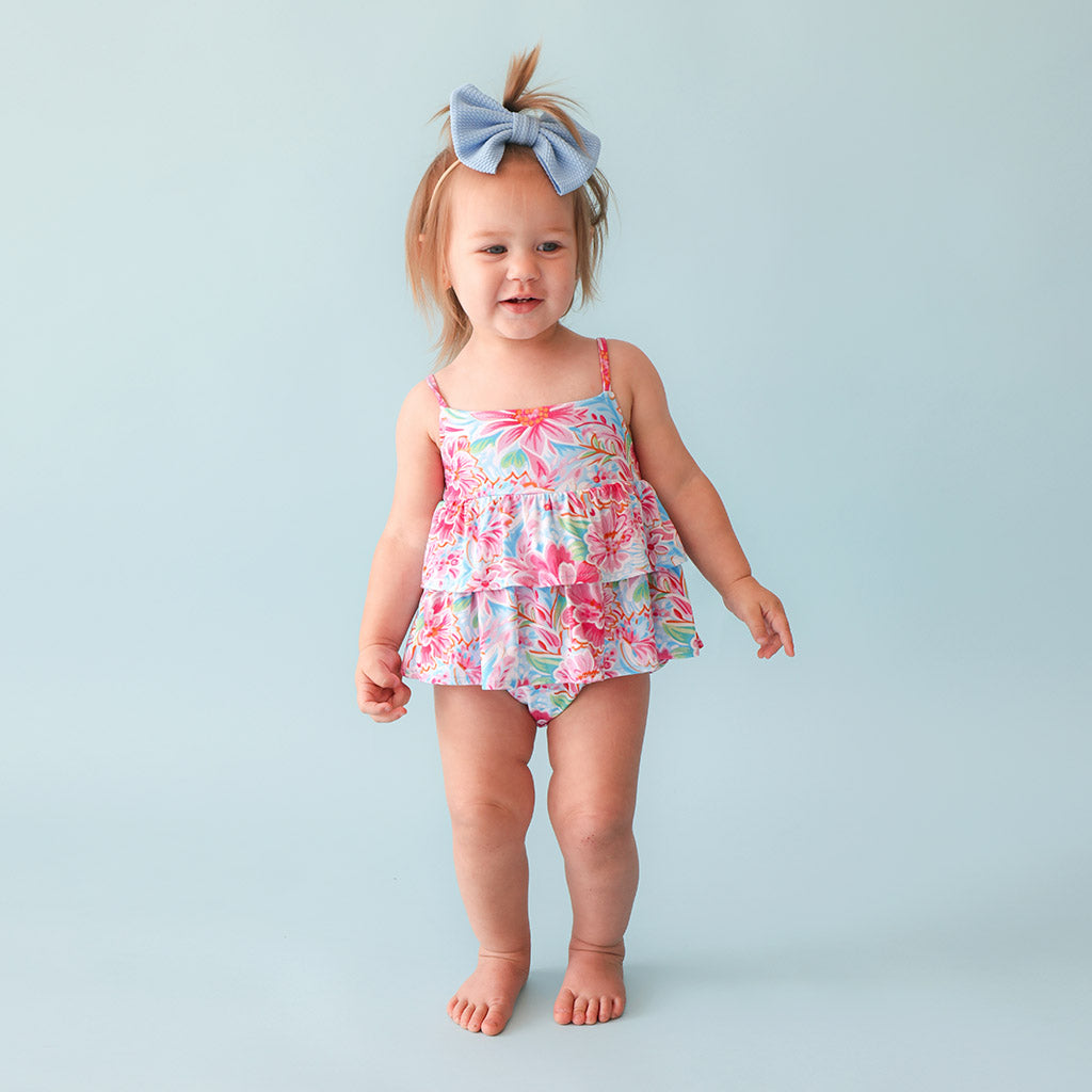 Posh deals Peanut Blue Rose ruffled romper 3-6m