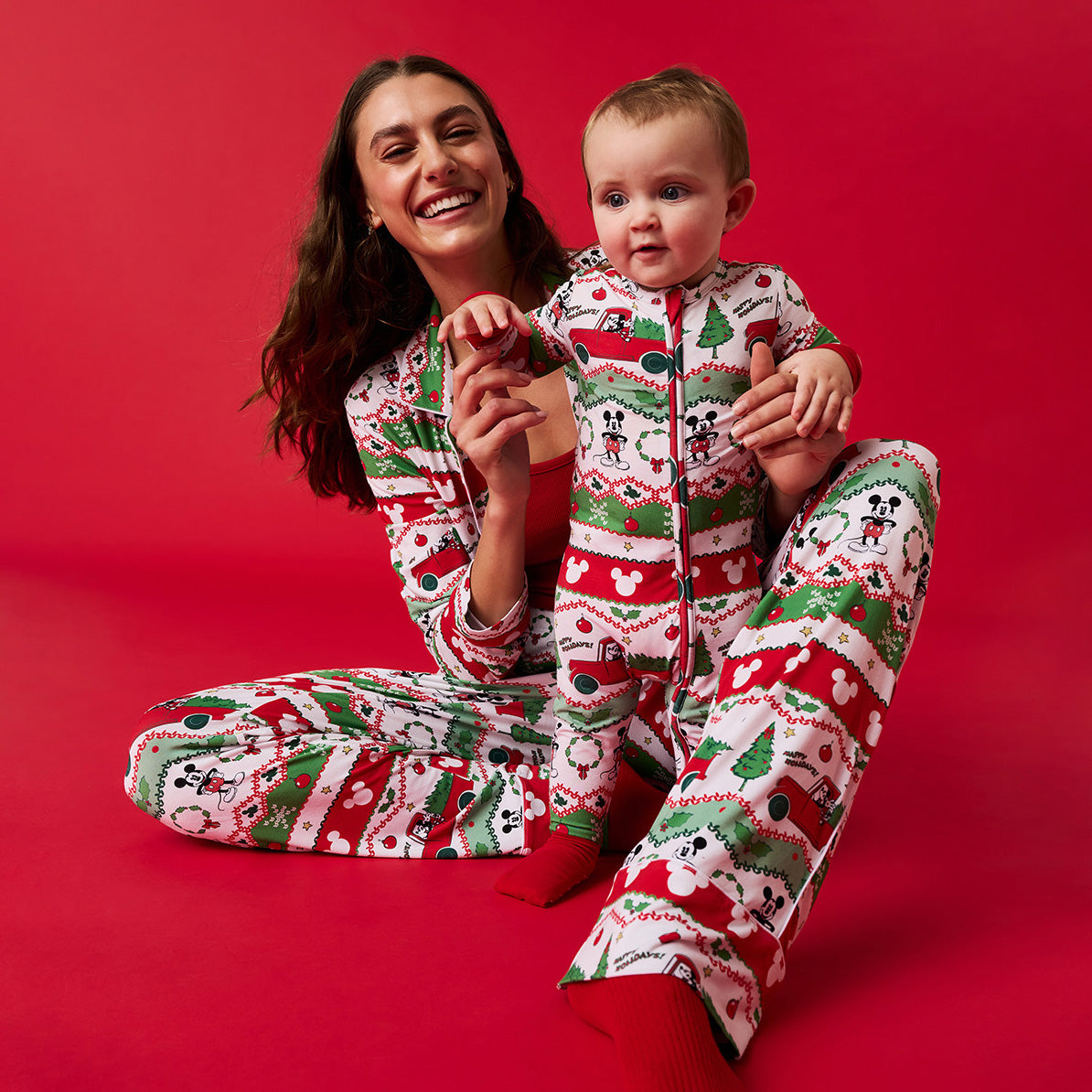 ガーデニングウェア mickeymouse Mickey Mouse Red Baby Convertible Sleeper | Disney Mickey Fair Isle