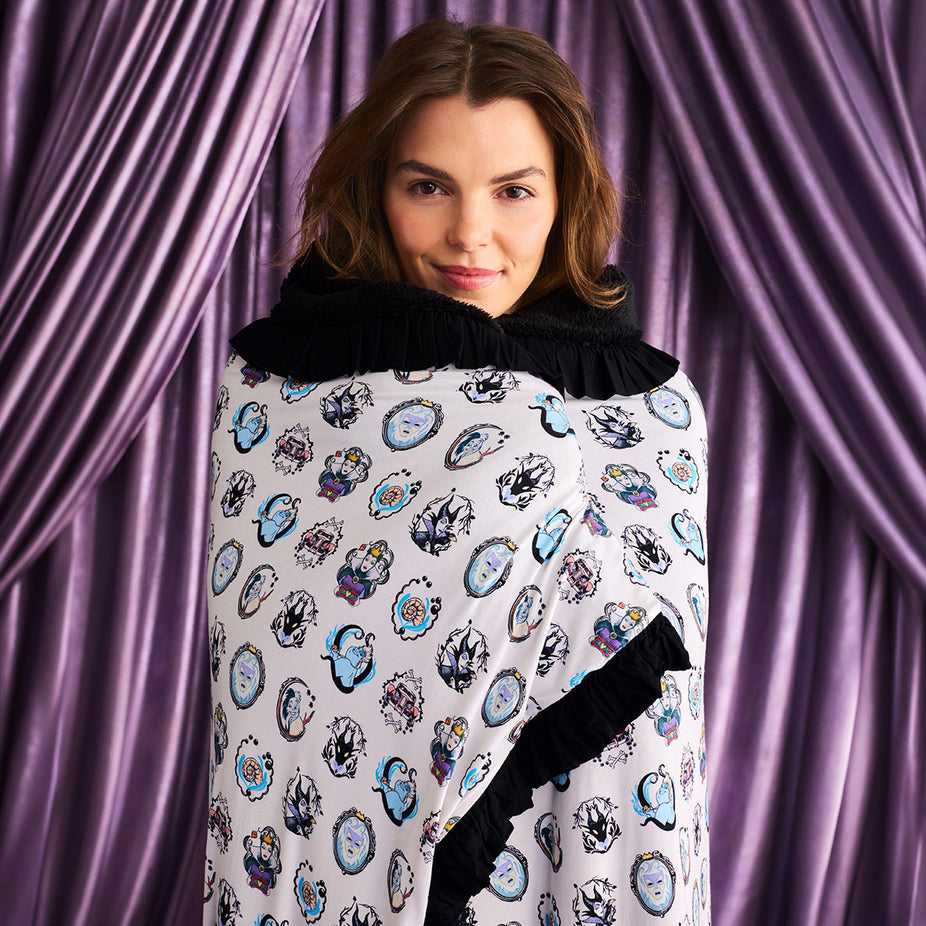 Disney Villain Portraits Ruffled Luxe Plush Patoo® Blanket