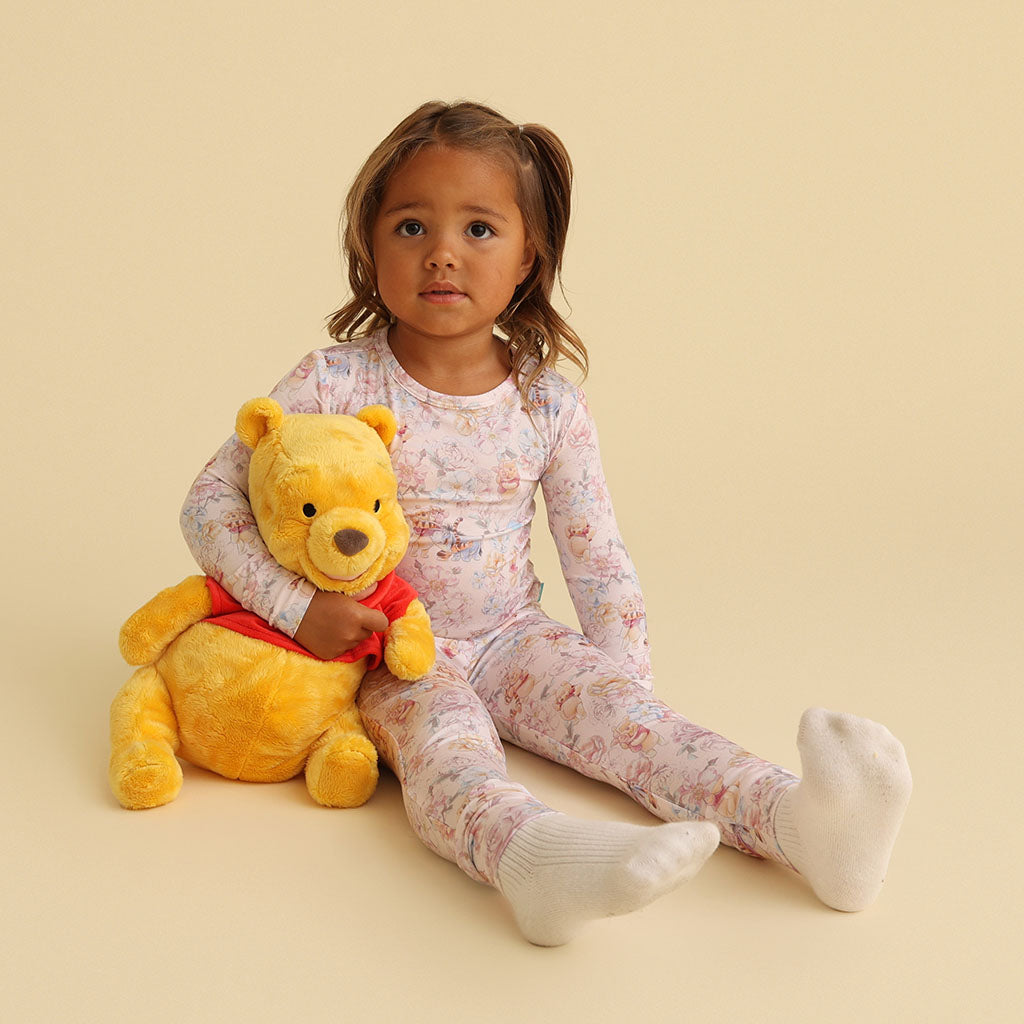 Disney Winnie the Pooh Classic Pajama Set